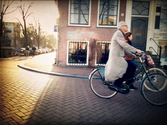 A spring tandem bike ride in Amsterdam (mobile photography)