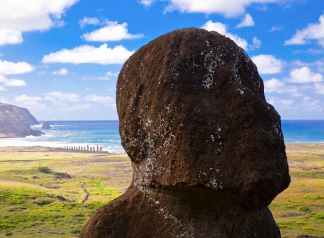The green grass of Easter Island (also known as Rapa Nui) adds to it's beauty