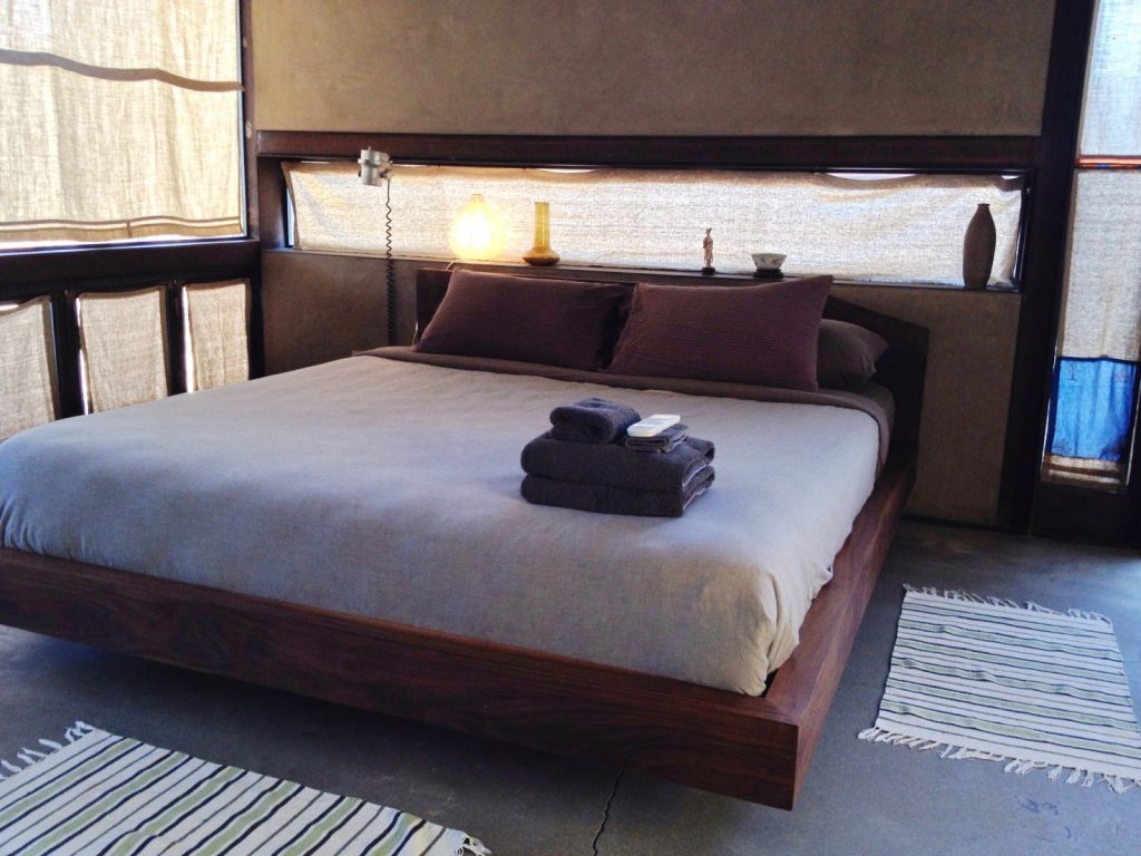 My bed at the Mojave Sands Motel