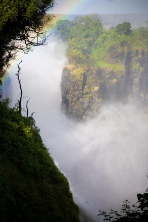 Victoria Falls on foot view