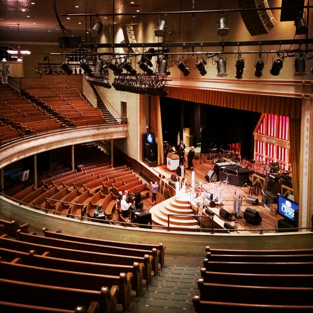 tours nashville ryman